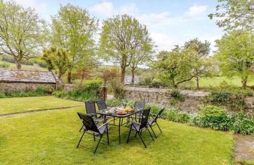 Grampound House | 4 Bed in St Austell 82414