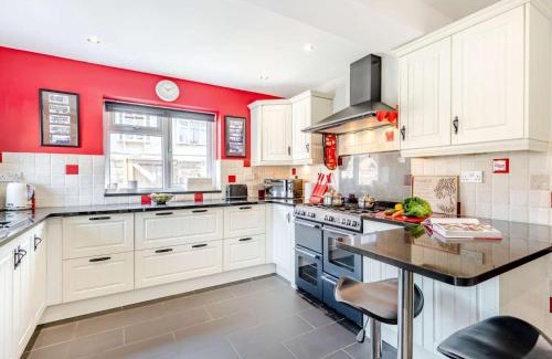 Swanage House | 4 Bed in Swanage 88909