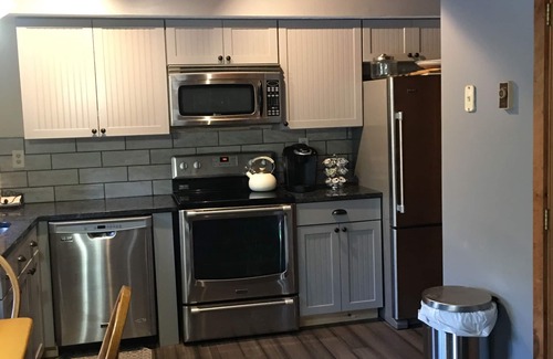Bartlett Condo | 4 Bedroom 2 Bath, 1 Mile To Attitash, 4 Miles To Storyland