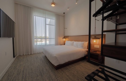 Florida Central Atlantic Coast Resort | 4 Bedroom, 4 Bathroom Premium Evermore Bay View Flat in Orlando, FL near Disney!