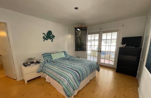 Vero Beach Apartment | 4 Bedroom 813444 by Houzlet