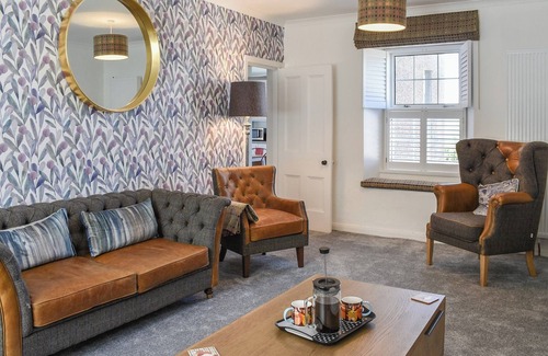 Dyffryn Ardudwy Cottage | 4 bedroom accommodation in Dyffryn Ardudwy, near Harlech