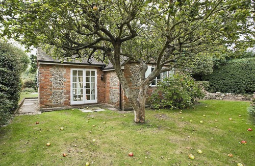 West Wittering Cottage | 4 bedroom accommodation in West Wittering
