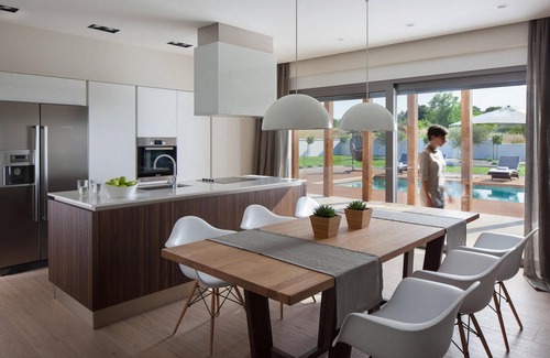 Topid House | 4 bedroom accommodation in Sveti Bartul
