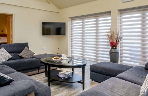 Halesworth Cottage | 4 bedroom accommodation in Heveningham, near Halesworth