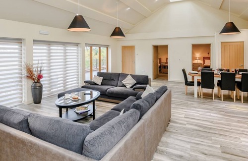 Halesworth Cottage | 4 bedroom accommodation in Heveningham, near Halesworth