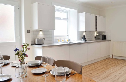 Prestwick Cottage | 4 bedroom accommodation in Prestwick