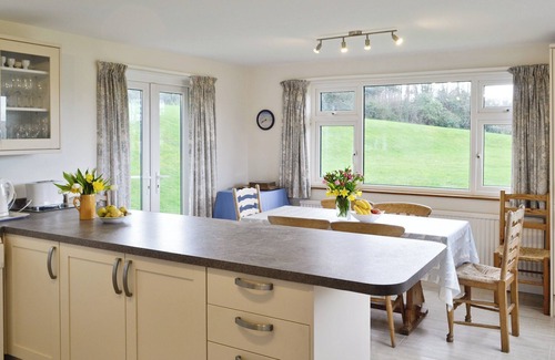 Edmonton Cottage | 4 bedroom accommodation in Edmonton, near Wadebridge