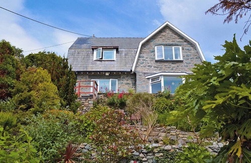 Barmouth Cottage | 4 bedroom accommodation in Llanaber, near Barmouth