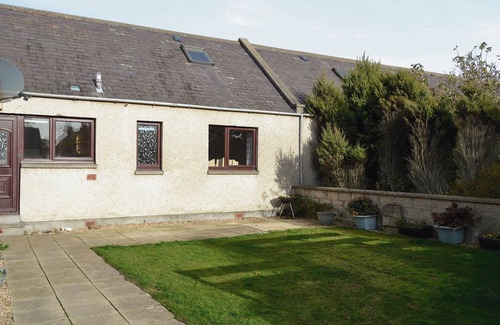 Fochabers Cottage | 4 bedroom accommodation in Kingston-on-Spey, near Fochabers