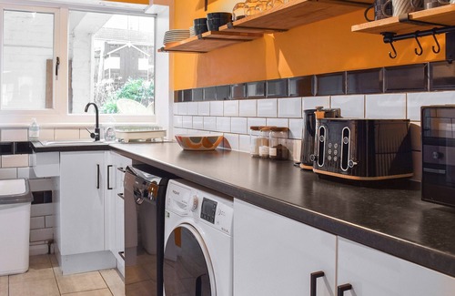 Margate Cottage | 4 bedroom accommodation in Margate