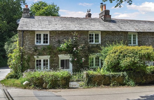 Bodmin Cottage | 4 bedroom accommodation in Hellandbridge, near Bodmin