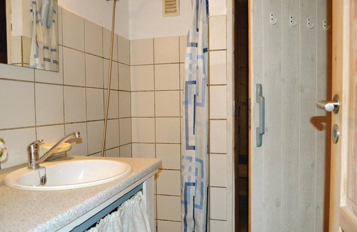 Tim House | 4 bedroom accommodation in Tim