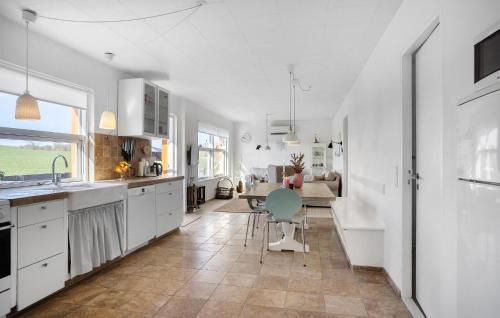 Frørup House | 4 Bedroom Awesome Home In Frørup