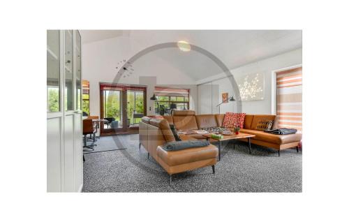 Jegum House | 4 Bedroom Beautiful Home In Oksbøl