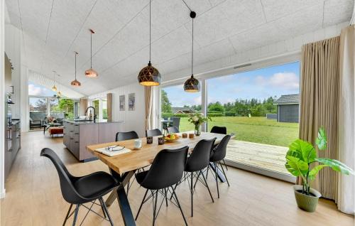 Bork Havn House | 4 Bedroom Beautiful Home In Hemmet