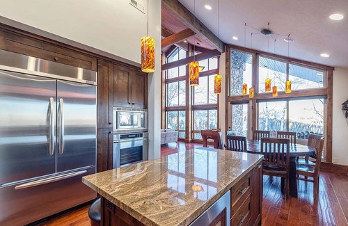 Timber Lakes Cabin | 4-bedroom cabin in the aspens above Heber City with WiFi