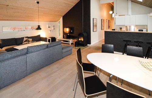 Trend House | 4 bedroom cozy home in Løgstør