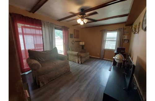 Indianapolis House | 4 Bedroom Creative Escape