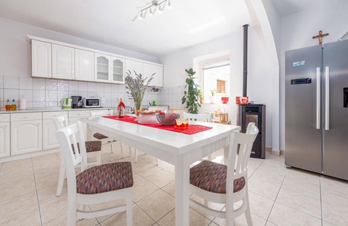 Lisicici House | 4 bedroom gorgeous home in Lisicic