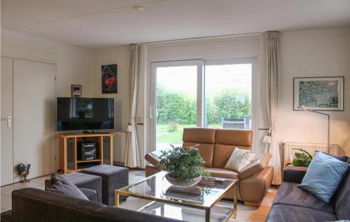 Wemeldinge House | 4 Bedroom Gorgeous Home In Wemeldinge