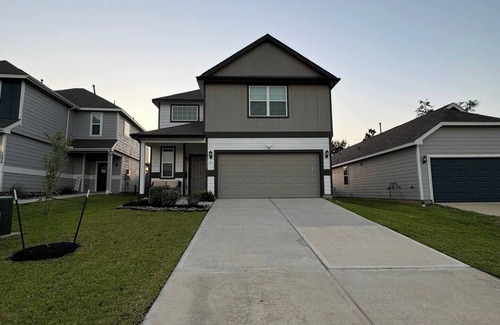 Conroe House | 4-bedroom house in fantastic Shenandoah with Wi-Fi, AC