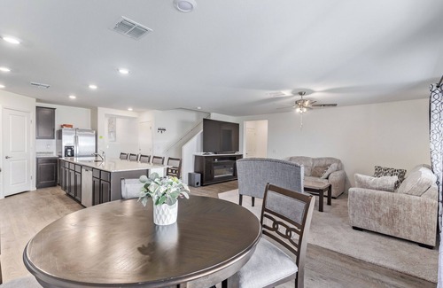 Buckeye House | 4-bedroom house in marvelous Buckeye with WiFi, AC. Enjoy your stay