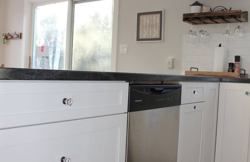 Stanhope Cottage | 4-bedroom house in Stanhope - walk to the beach!