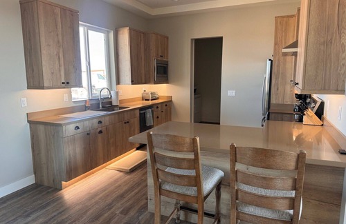 Wittmann House | 4-bedroom house w/4 stalls for your horses in peaceful Wittmann, AZ - 3B26946