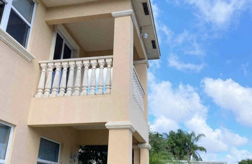 Fort Lauderdale House | 4 BEDROOM LUXURIOUS WATERFRONT VILLA
