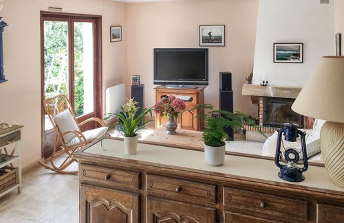 Plougasnou House | 4 bedroom nice home in Plougasnou