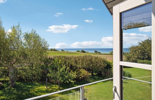 Næs House | 4 bedroom nice home in Assens