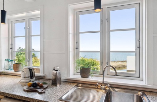 Hasle House | 4 bedroom nice home in Hasle