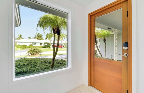 Singer Island House | 4 Bedroom Pool Home - Walk to the Beach!