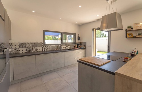 Castelnau-le-Lez House | 4 Bedroom Private vacation home in Castelnau-le-Lez