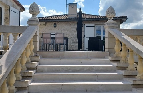 Jaunay-Marigny House | 4 Bedroom Private vacation home in Jaunay-Clan