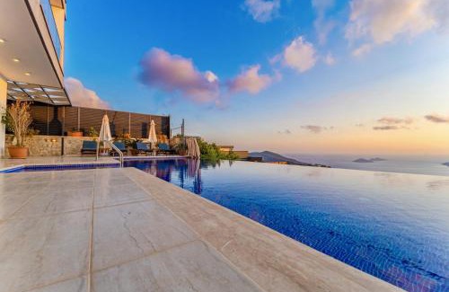 Kalkan Villa | 4 Bedroom Sea View Villa in Kalkan