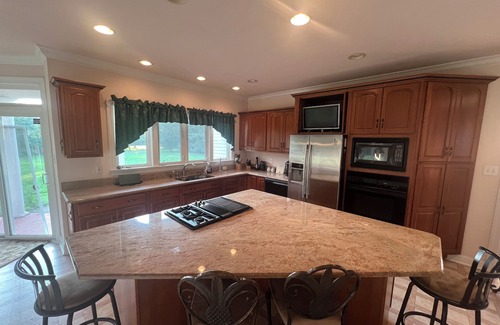 Norma House | 4-bedroom spacious house in beautiful Pittsgrove with AC, WiFi. Enjoy your stay