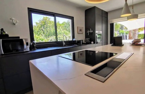 Anglet Villa | 4 Bedroom Villa in Anglet