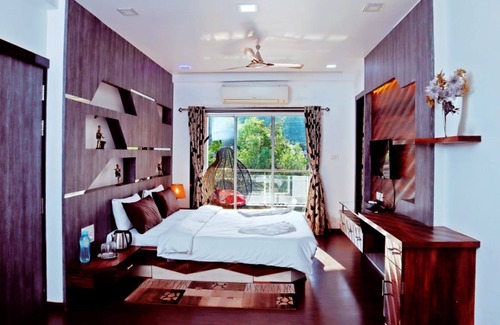 Mahabaleshwar Villa | 4-bedroom villa in charming Mahabaleshwar with AC, WiFi