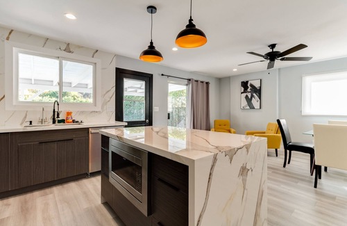 West Hills House | 4 Bedroom West Hills Charmer with Pool
