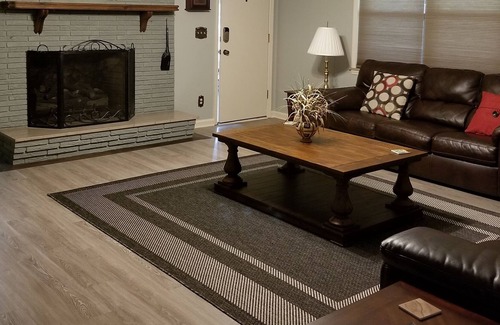 Middle Valley House | 4 Bedrooms, 3 Baths, Chickamauga Lake Home, With Private Dock And Boat Ramp