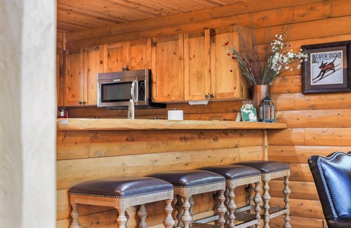 Boyne City Cabin | 4 BR Mountain Cabin | Private Hot Tub | Ski-in/Ski-out | Sleeps 13 Guests!