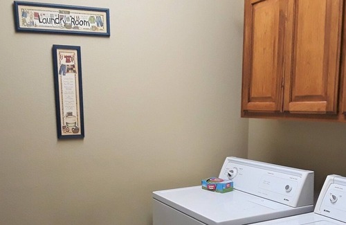 Briarcliff House | 4 BR Waterfront Home, covered boat dock&Electric Car Charger(Dock not avail.)