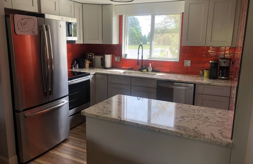 Cedar House | 4 brm 4 bath Leelanau County. Air, Heated Pool, 5 miles to Lk Michigan Beach