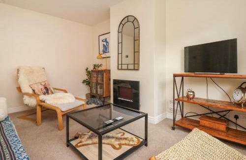 South Cave House | 4 Castle Mews