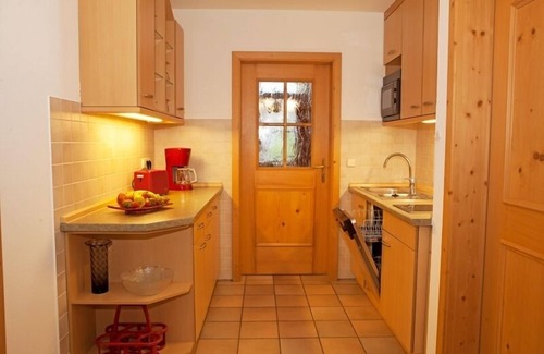 Groissenbach Apartment | (4) Drei-Raum-Ferienwohnung 65qm, 2-6 Personen, Dusche/WC, Wohn-Schlafraum + 2 Extra Schlafzimmer, Küche, großer Balkon