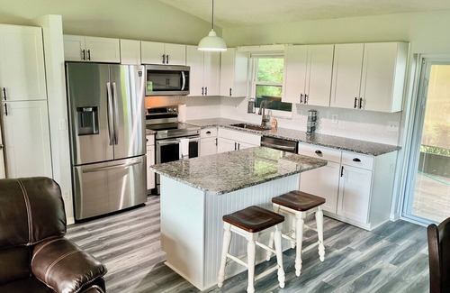 Sun 'N Lake House | 4 For Fore!