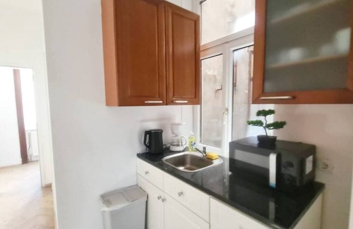 Wahring Apartment | 4 Great Apartments AKH - Ideal for Groups of 19