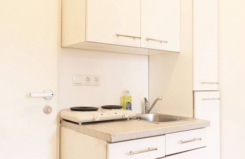 Wahring Apartment | 4 Great Apartments AKH - Ideal for Groups of 19